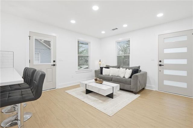 1968 Don Juan Lane, Decatur, GA 30032