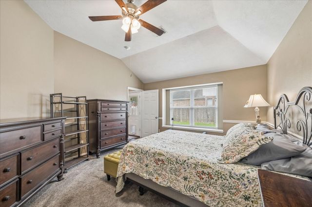 16603 Lighthouse View Drive NW, Friendswood, TX 77546