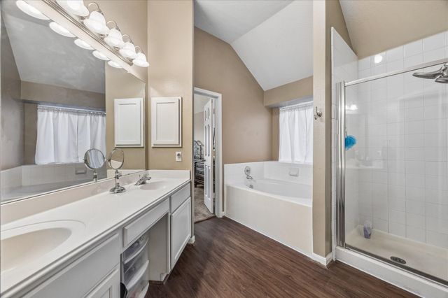 16603 Lighthouse View Drive NW, Friendswood, TX 77546