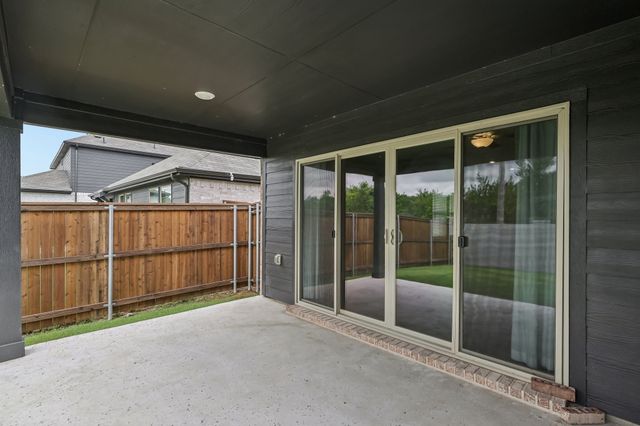 4029 Medina Drive, Farmersville, TX 75442