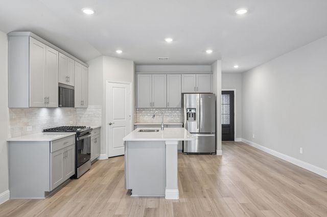 4029 Medina Drive, Farmersville, TX 75442