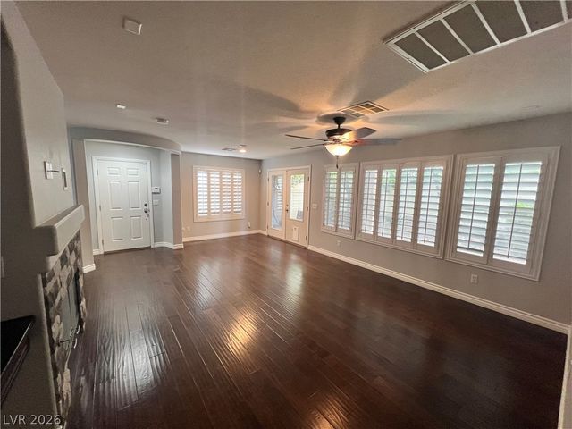 8029 Copperhead Creek Street, Las Vegas, NV 89143