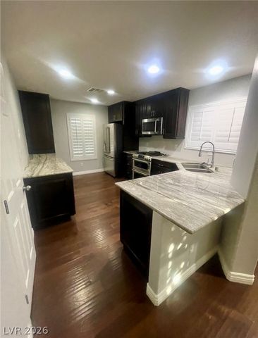 8029 Copperhead Creek Street, Las Vegas, NV 89143