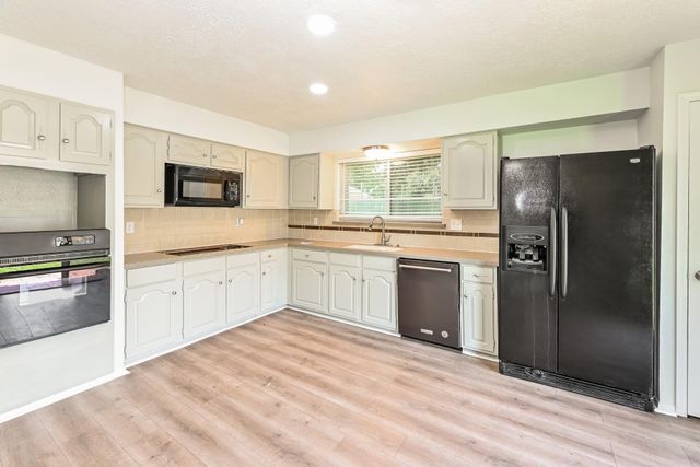 7207 Foxwick Lane, Humble, TX 77338