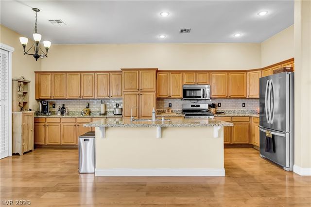 5613 Blue Peak Avenue, Las Vegas, NV 89131