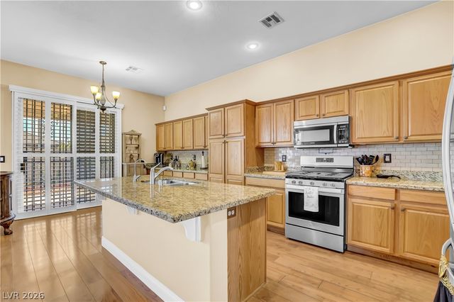 5613 Blue Peak Avenue, Las Vegas, NV 89131