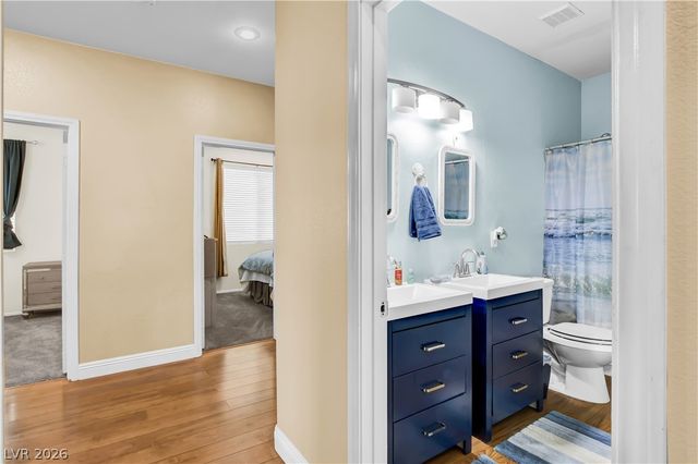 5613 Blue Peak Avenue, Las Vegas, NV 89131