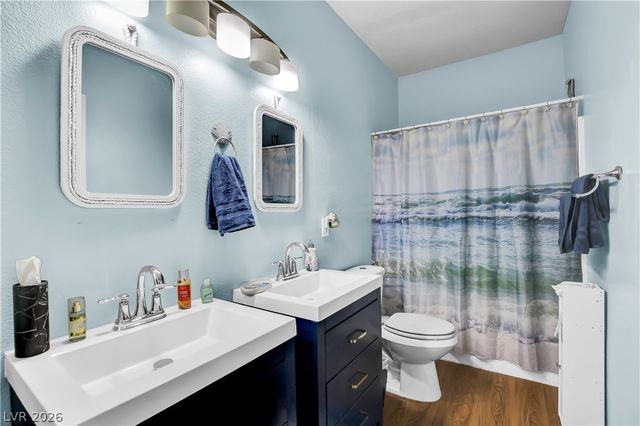 5613 Blue Peak Avenue, Las Vegas, NV 89131