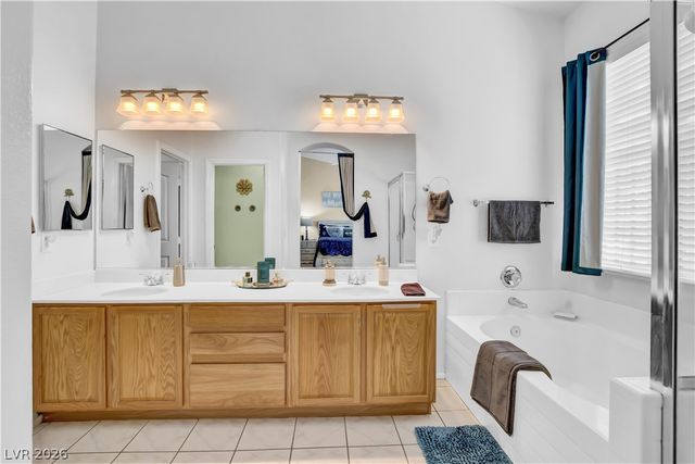 5613 Blue Peak Avenue, Las Vegas, NV 89131