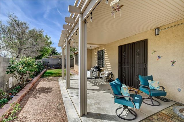 5613 Blue Peak Avenue, Las Vegas, NV 89131