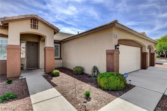 5613 Blue Peak Avenue, Las Vegas, NV 89131