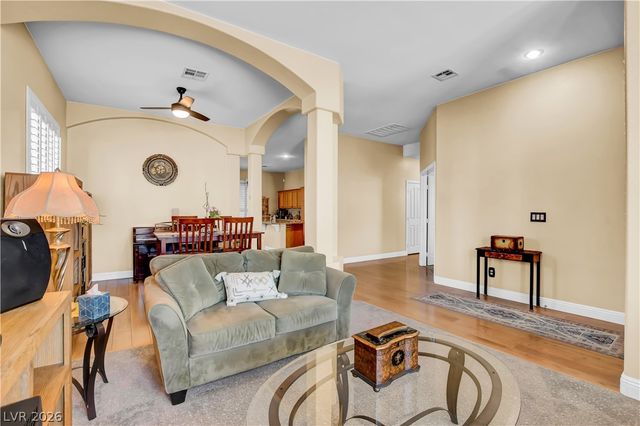 5613 Blue Peak Avenue, Las Vegas, NV 89131