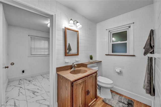 232 Edna Street, Poland, OH 44514