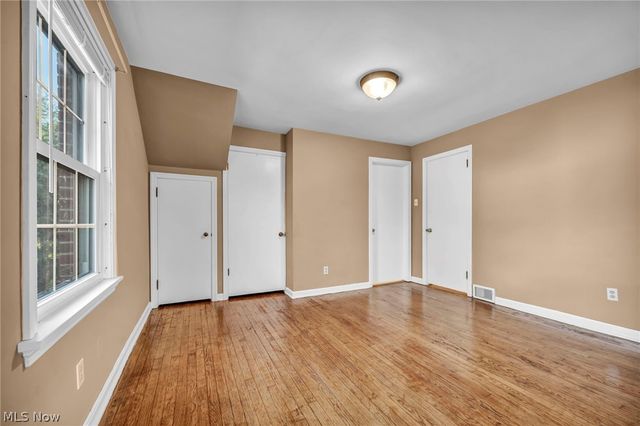 232 Edna Street, Poland, OH 44514