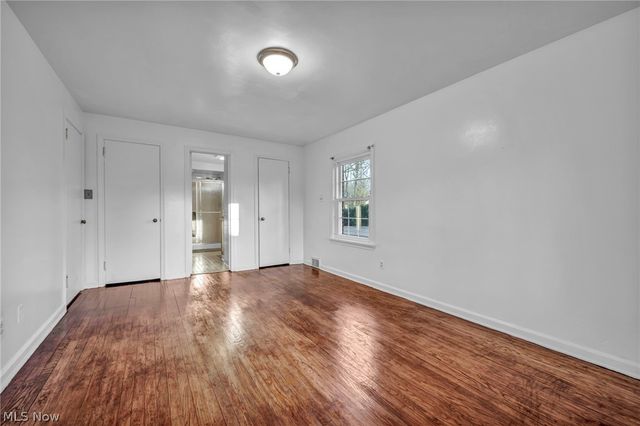 232 Edna Street, Poland, OH 44514