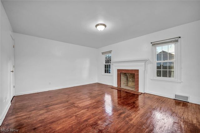 232 Edna Street, Poland, OH 44514