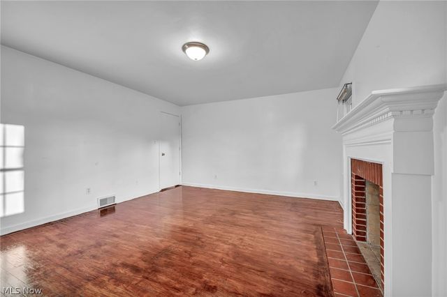 232 Edna Street, Poland, OH 44514