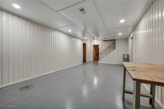 232 Edna Street, Poland, OH 44514