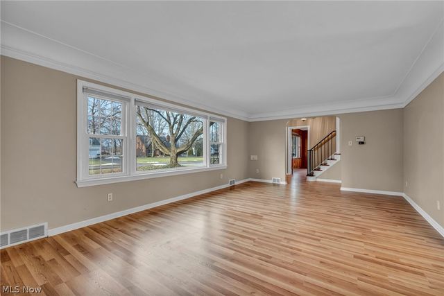 232 Edna Street, Poland, OH 44514