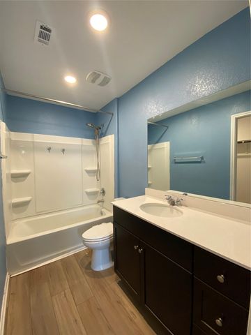 13704 Knights Branch DR, Elgin, TX 78621