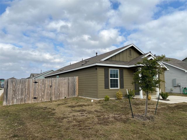 13704 Knights Branch DR, Elgin, TX 78621