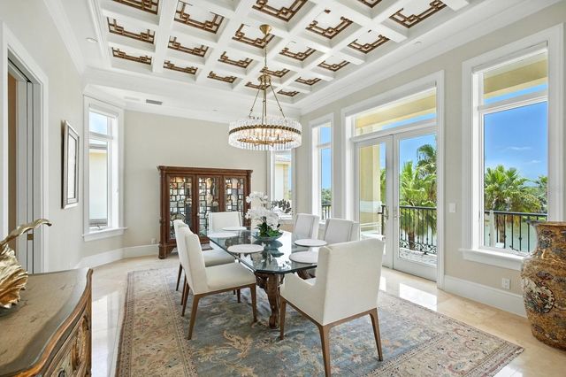 85 CALLE DEL SUR, Palm Coast, FL 32137