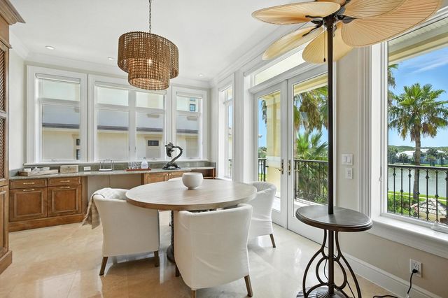 85 CALLE DEL SUR, Palm Coast, FL 32137