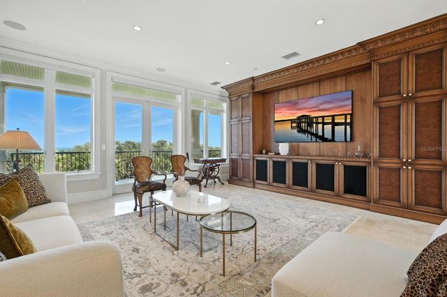 85 CALLE DEL SUR, Palm Coast, FL 32137