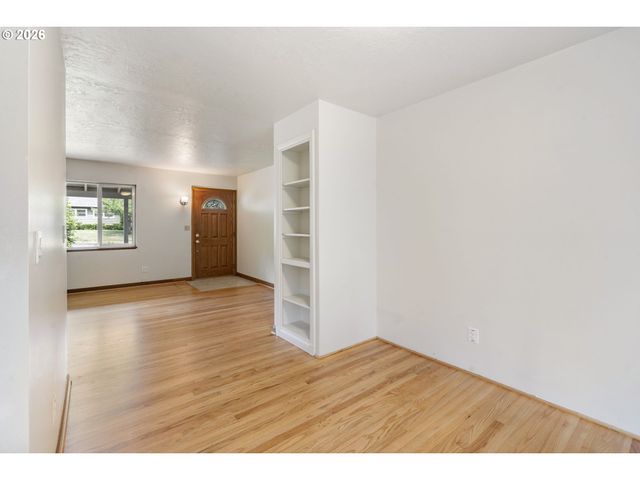 13110 Sw BRIGHTWOOD St, Beaverton, OR 97005