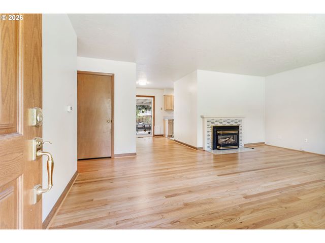 13110 Sw BRIGHTWOOD St, Beaverton, OR 97005