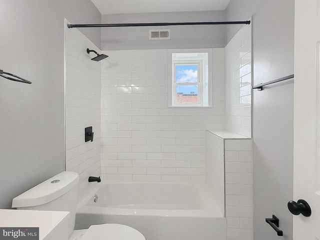 733 LINWOOD AVE N, Baltimore, MD 21205