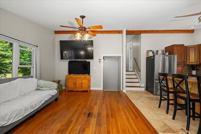 237 Boston Rd, Palmer, MA 01069