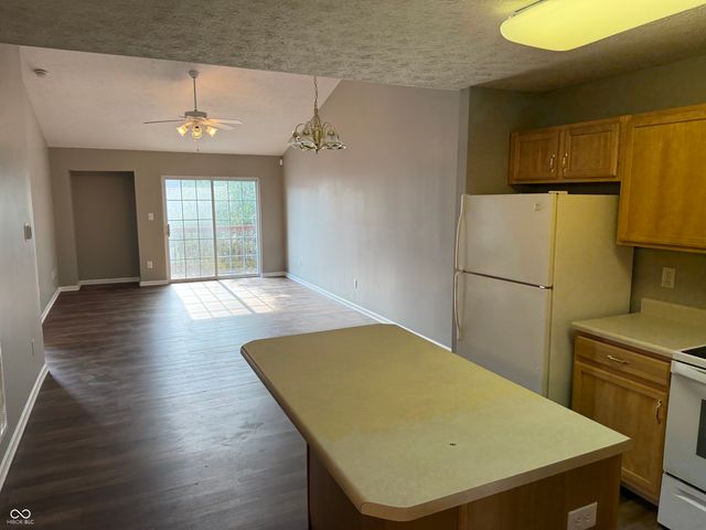 4717 Kelvington Drive, Indianapolis, IN 46254