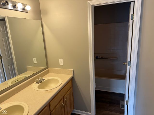 4717 Kelvington Drive, Indianapolis, IN 46254