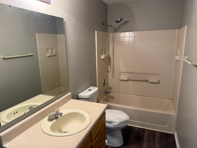4717 Kelvington Drive, Indianapolis, IN 46254