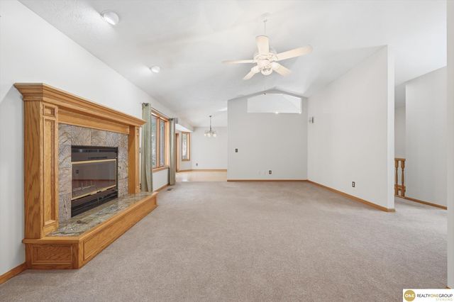 10724 Oak Park Lane, Blair, NE 68008