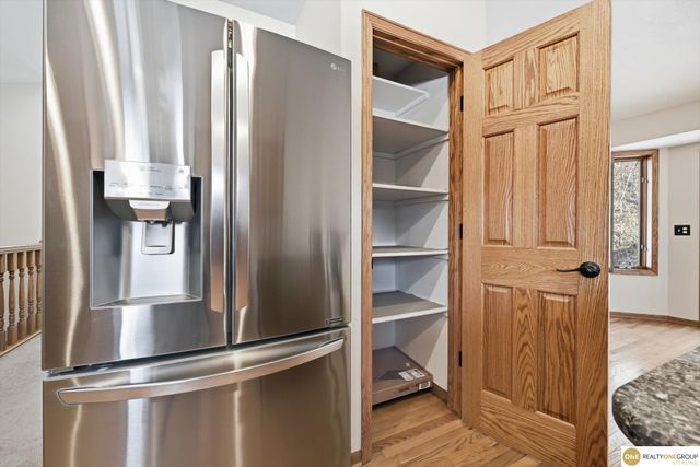 10724 Oak Park Lane, Blair, NE 68008