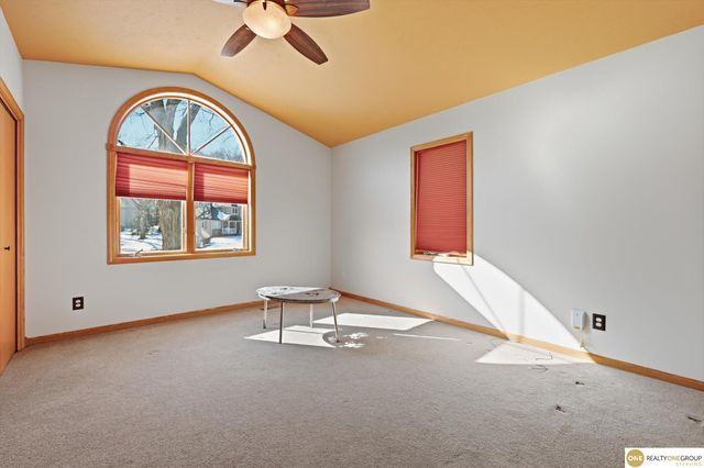 10724 Oak Park Lane, Blair, NE 68008