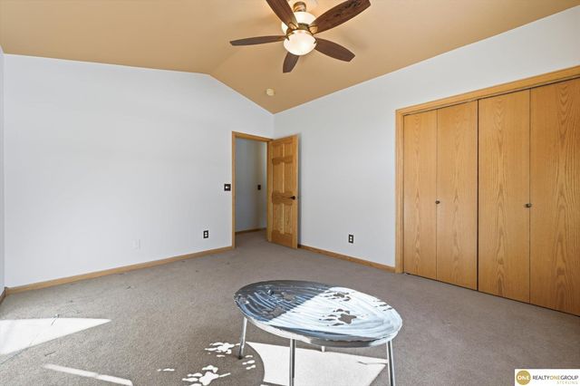 10724 Oak Park Lane, Blair, NE 68008