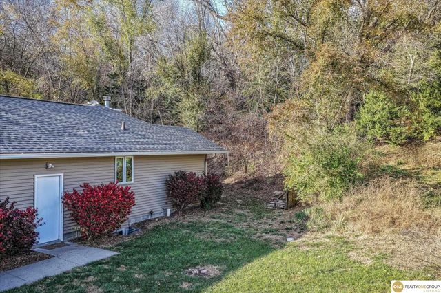 10724 Oak Park Lane, Blair, NE 68008