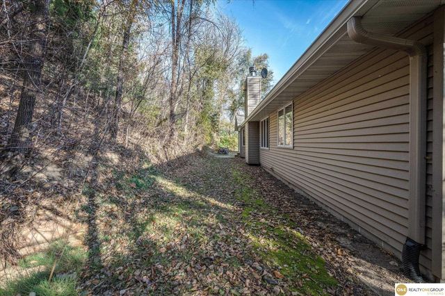 10724 Oak Park Lane, Blair, NE 68008