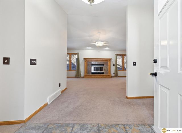 10724 Oak Park Lane, Blair, NE 68008