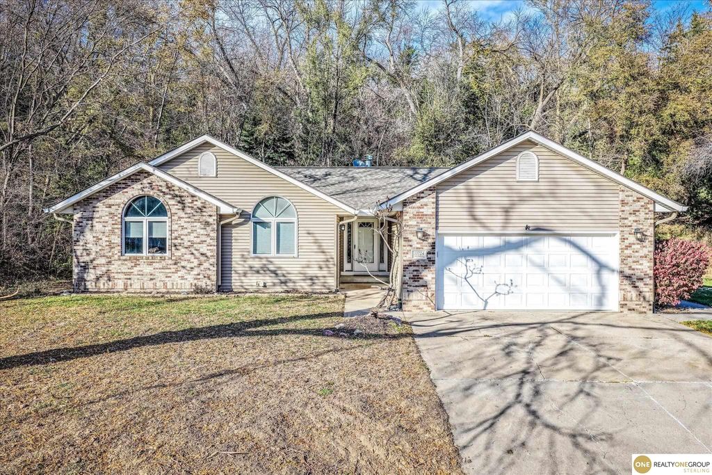 10724 Oak Park Lane, Blair, NE 68008