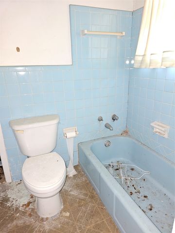 310 W Milam Street, Mexia, TX 76667