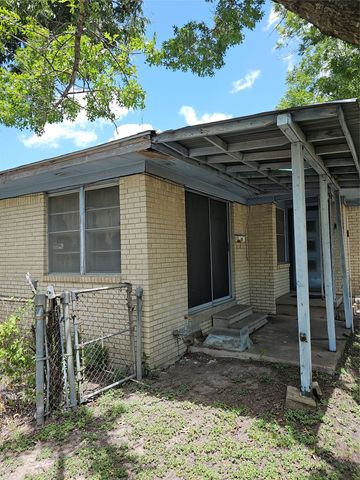 310 W Milam Street, Mexia, TX 76667