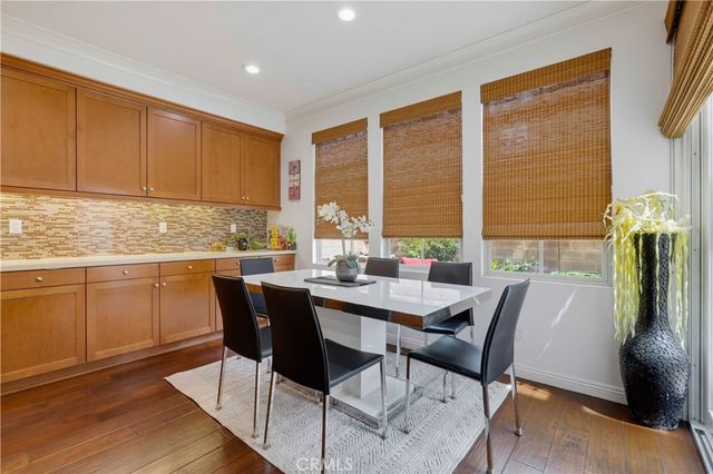 60 Sedgewick, Irvine, CA 92620