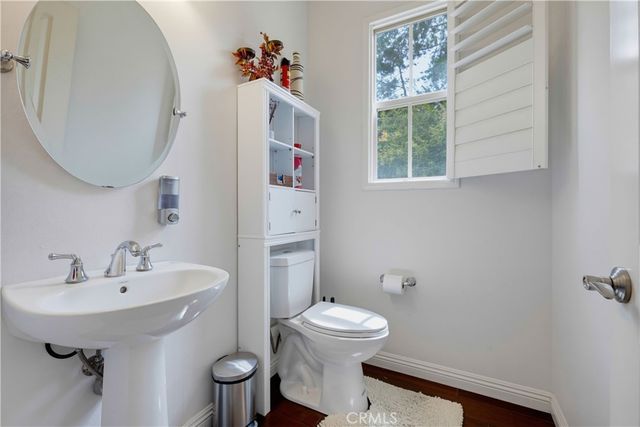 60 Sedgewick, Irvine, CA 92620