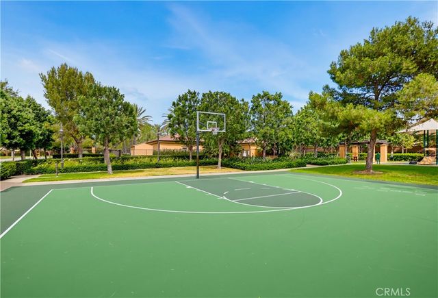 60 Sedgewick, Irvine, CA 92620