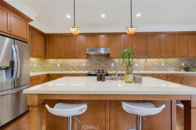 60 Sedgewick, Irvine, CA 92620
