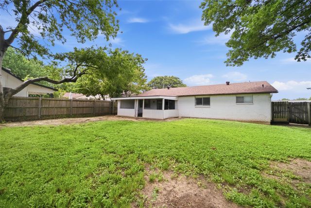 1606 Natches Drive, Arlington, TX 76014
